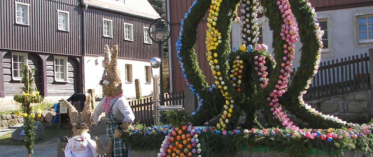 Osterbrunnen in Hinterhermsdorf